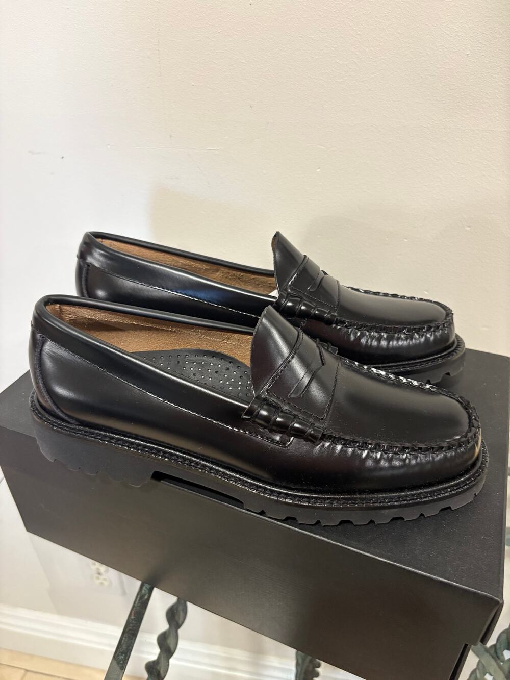 NWT G.H.Bass Larson Lug Weejuns Leather Lug Sole Penny Loafers Black Mens US 7